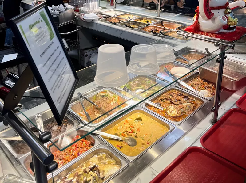 Image: Nanay’s Filipino Restaurant in Chandler has lechon and lumpia for your Christmas party.