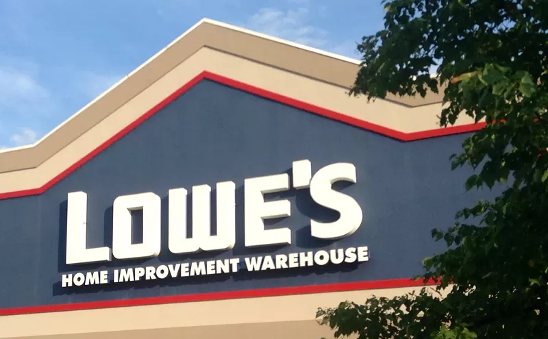 Image: Lowe’s Settles Arizona Sex Harassment Case for $700,000