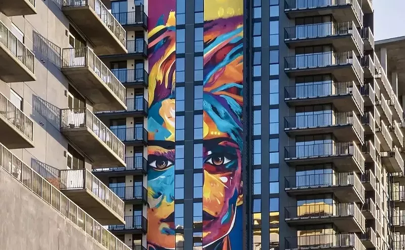 Image: Artist on Phoenix mural once made racist gesture, wrote ‘Kill the Homeless’