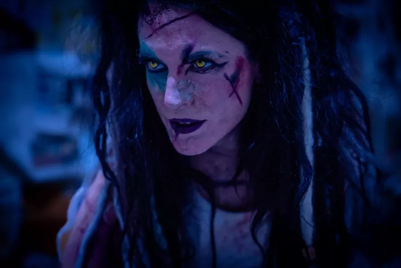Image: Calico Cooper, daughter of Alice, performs