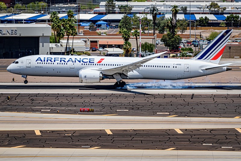 An Air France Boeing 787-9 Dreamliner arrives at Sky Harbor International Airport on May 23, completing the first direct flight from Paris to Phoenix.