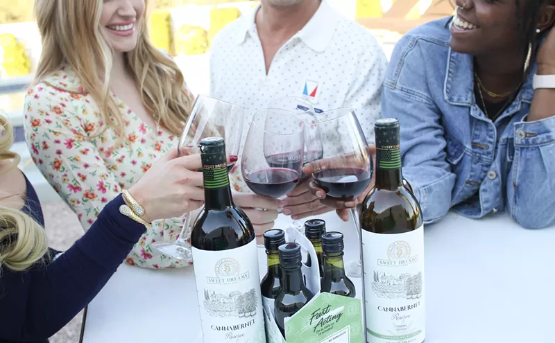 Image: Doja Cab: Phoenix Vineyard Offers Pot-Infused, Alcohol-Free Wine and Margaritas