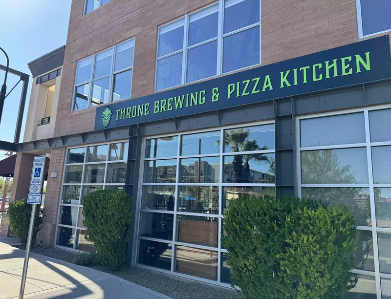Image: Outside Throne Brewing and Pizza Kitchen.
