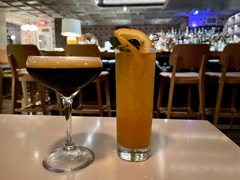 https://media1.phoenixnewtimes.com/phx/imager/first-taste-this-upstairs-eatery-is-perfect-for-your-next-girls-night-out/u/magnum/15117372/sturbancocktailstirionmorris.jpg?cb=1690315420