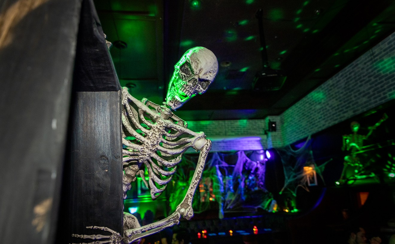 Halloween pop-up bar brings spooky sips to Phoenix this fall