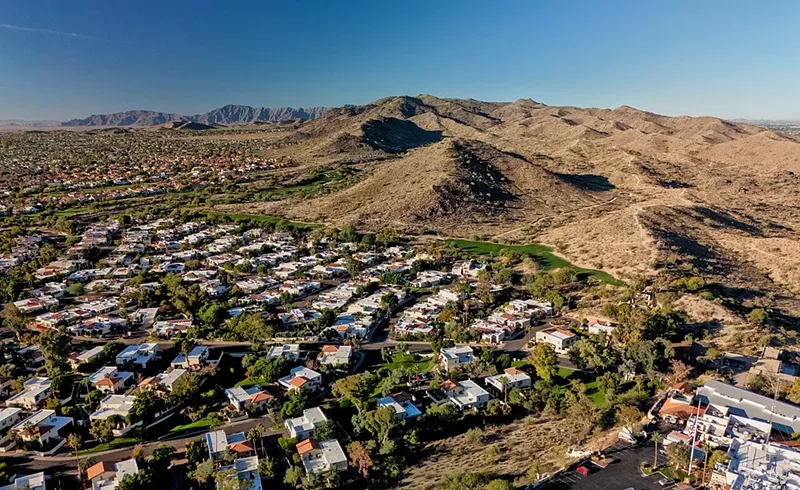 Image: houses in ahwatukee and south mountan