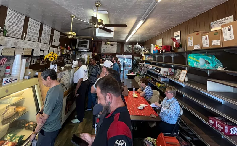 Image: Iconic Phoenix deli Cheese 'N Stuff prepares to close after 76 years