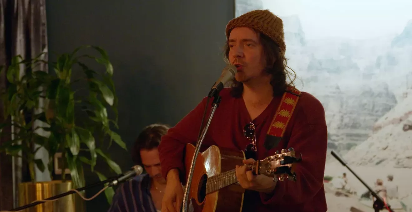 Mid-century Flagstaff lodge's live music series benefits the environment
