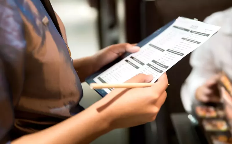 Image: Mold and rodent droppings: The worst restaurant inspections of June