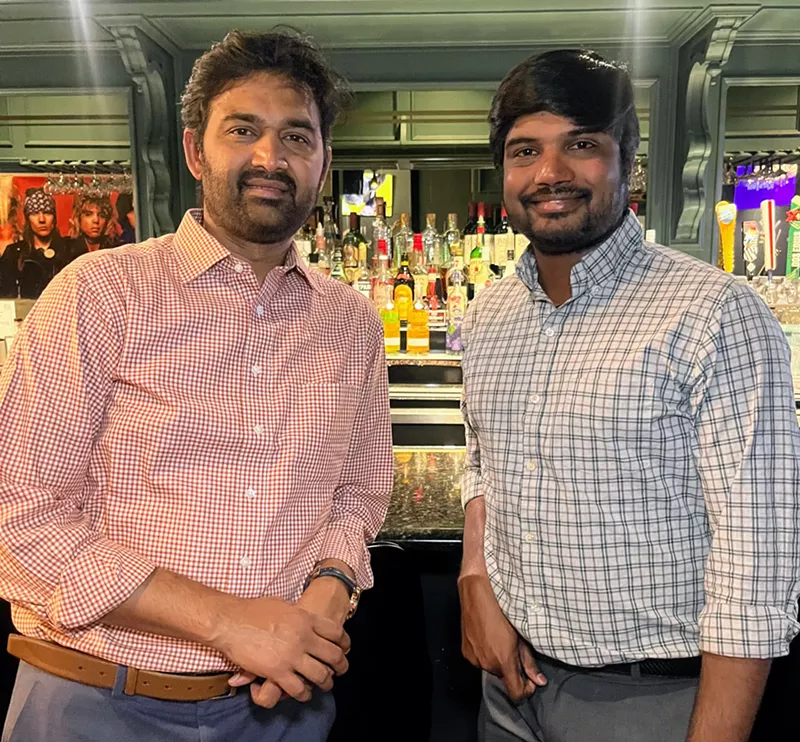 Image: Sarit Kommineni (left) and Vinod Gutha combined their names to create Vinsar’s Lounge.