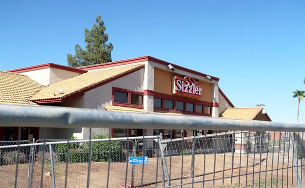 Image: 'Noooooo!' Readers react to the Valley's last Sizzler saying goodbye