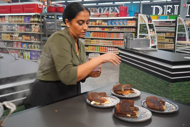 Image: Chef Sasha Raj impressed the judges on Guy's Grocery Games with her blackening technique on faux salmon.