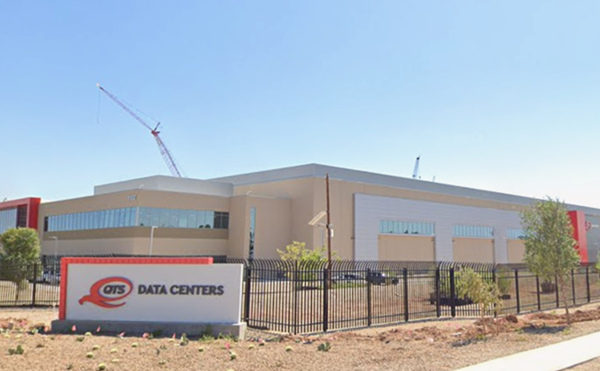 Image: Phoenix data center water use could jump 900% in 6 years, study says