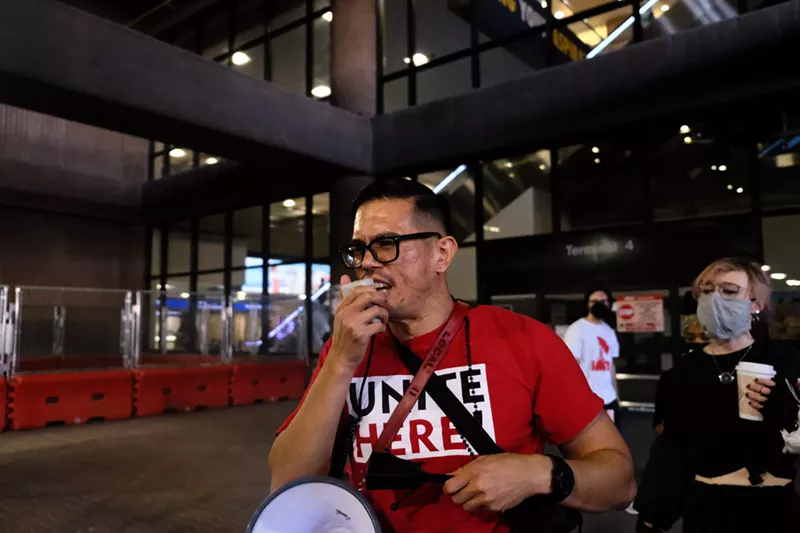 Image: Sky Harbor hospitality workers have been on strike since before Thanksgiving.