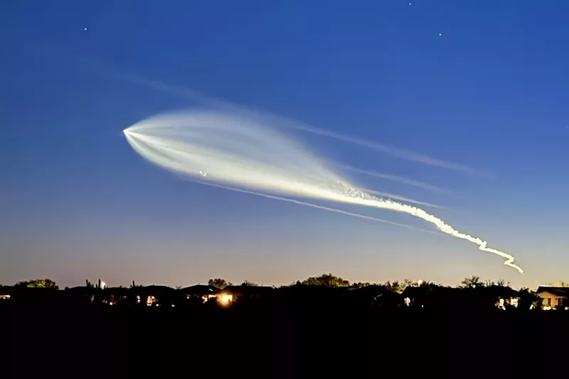 Image: A SpaceX Falcon 9 launch on Monday was visible over the Phoenix area.