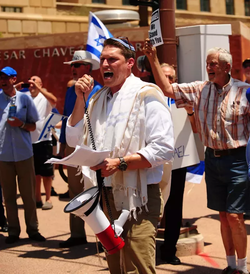 Image: Rabbi Shmuly Yankowitz, who is very involved in the foster and adoption space in Arizona, rallies in Phoenix.