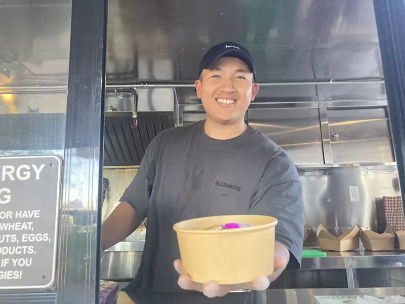 Image: Kik Sidavone serves Laos-inspired Thai food with his sister, Nickki, from the Hiw Kaow Thai Food Truck.
