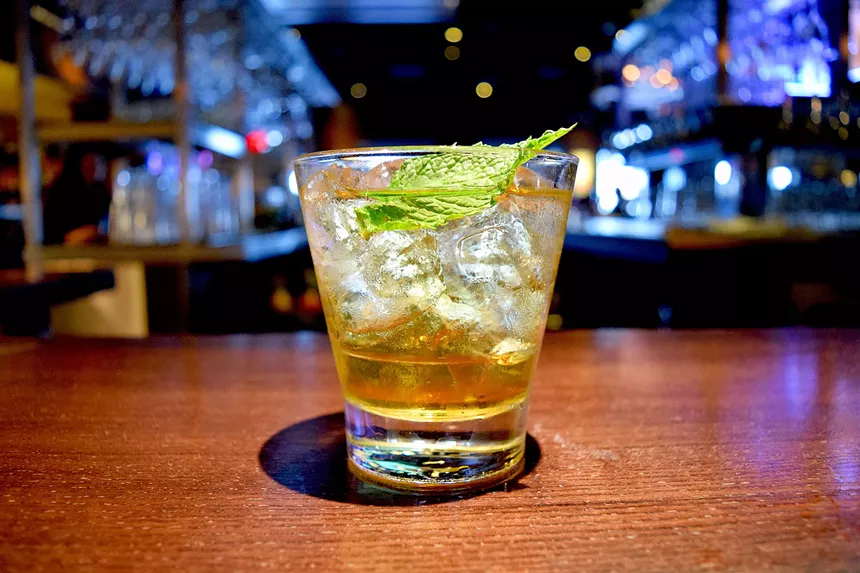The mint juleps will flowing freely at all metro Phoenix Thirsty Lion locations. - THIRSTY LION GASTROPUB