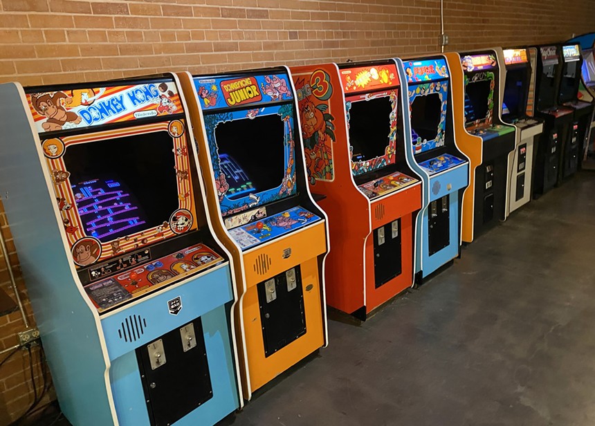 A collection of classic Nintendo arcade games inside B.R.I. Taproom & Arcade. - BENJAMIN LEATHERMAN