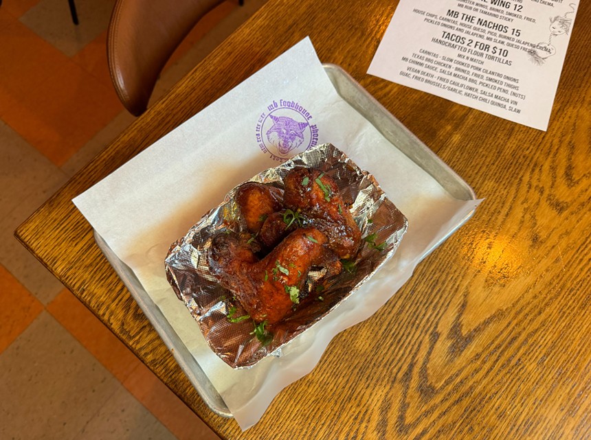 A plate of wings from MB Foodhouse.