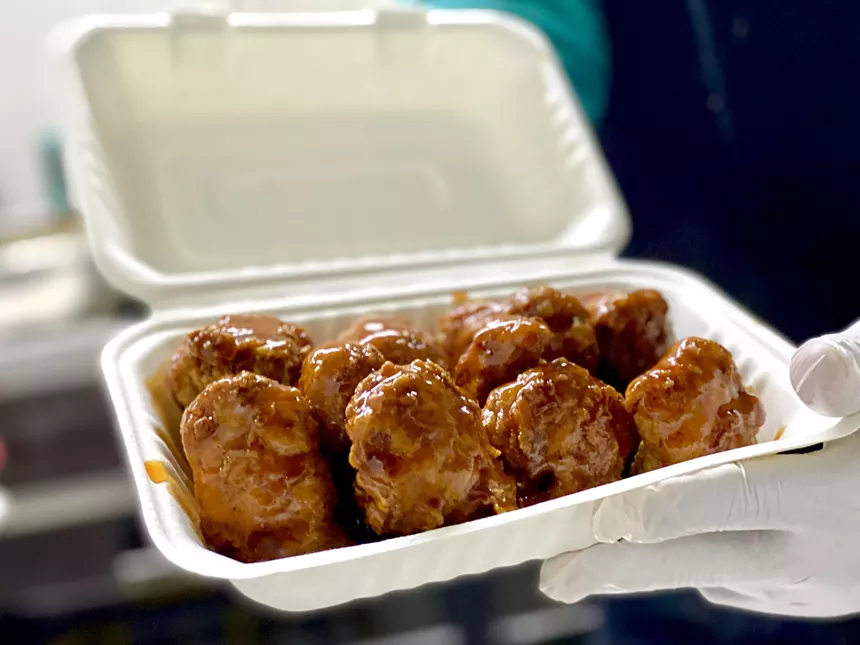 Cauliflower wings from Hot Sauce and Pepper.