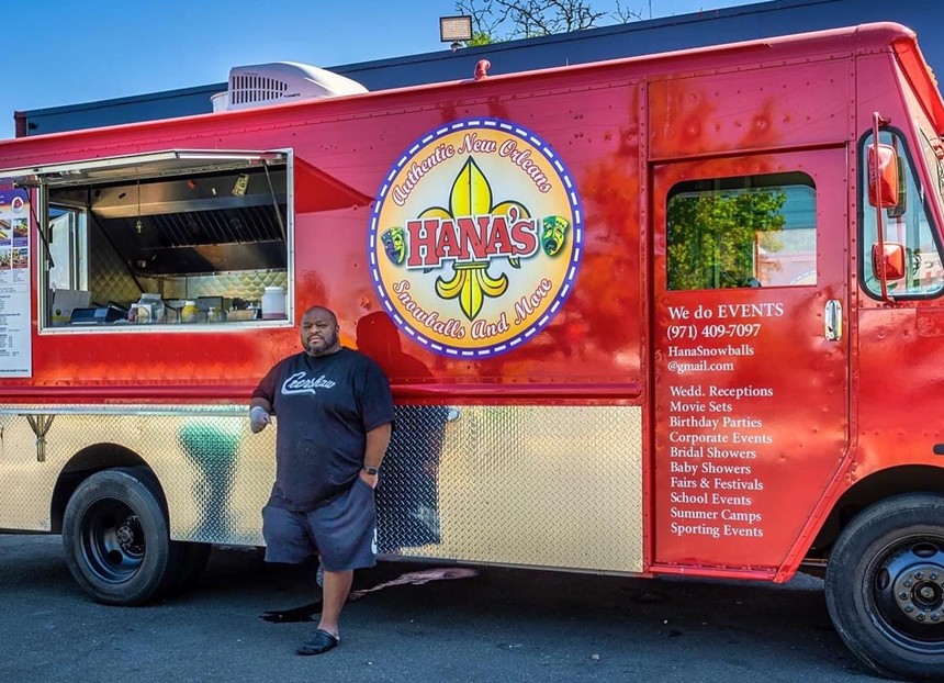 Hanas AZ food truck.