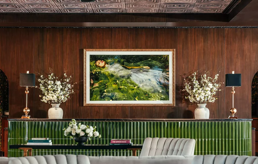 A luxurious hotel lobby.
