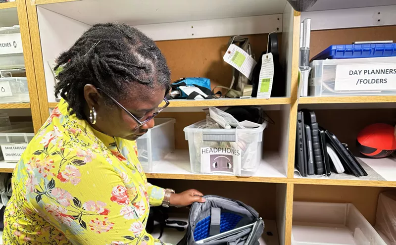 Lost your teeth at Phoenix Sky Harbor Airport? There's an office for that