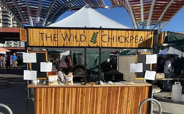 The Wild Chickpea Offers Fully Plant-based Street Food