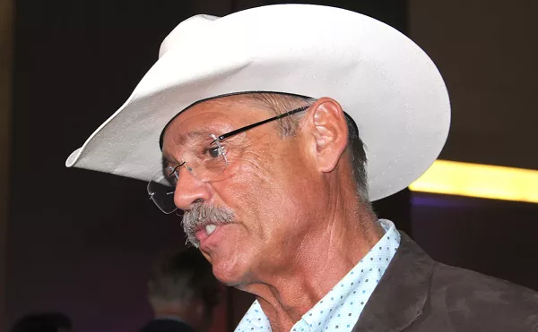 Mark &lsquo;Follow the Law&rsquo; Finchem Cozied Up With a Convicted Criminal