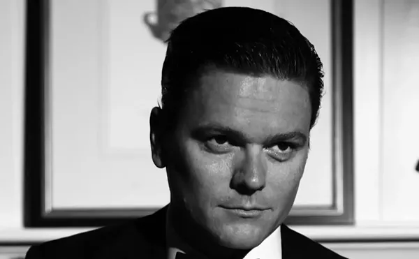 ASU Football Player Turned Viral Singing Star Gus Farwell Returns to Tempe