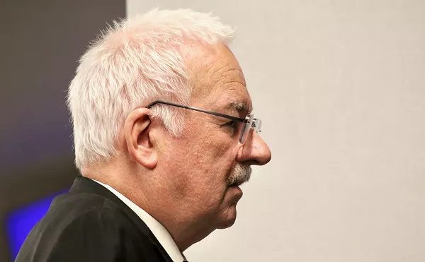 Sex Obsessed GOP Lawmakers Advance Bill Targeting Drag Shows