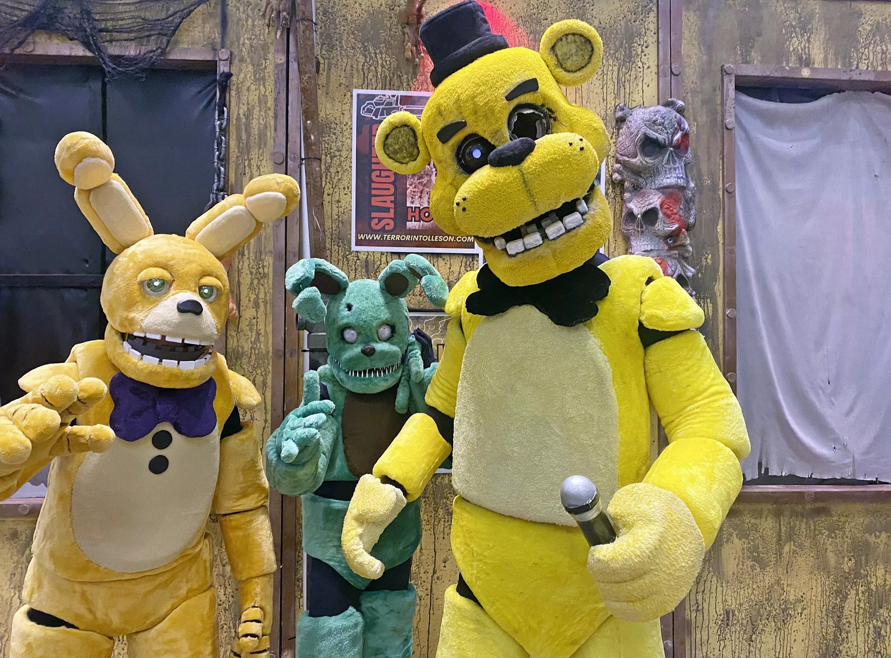 The best costumes we saw at Mad Monster Party Arizona 2024 Phoenix