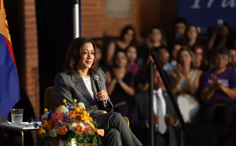 Image: Vice President Kamala Harris stumps for abortion rights in Phoenix