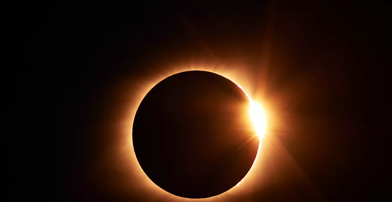What time is the solar eclipse in Phoenix and other Arizona spots?