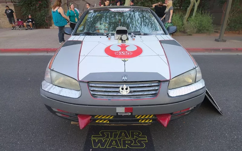 Image: A nerdy vehicles parked outside of the Phoenix Convention Center at previous Fan Fusion.