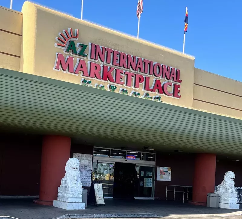 Image: AZ International Marketplace, a massive grocery store in Mesa, will close on Dec. 1.